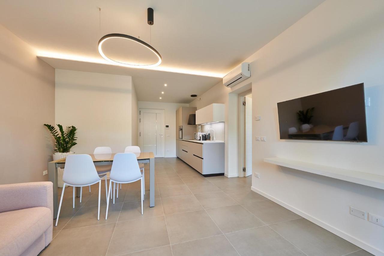 Apartmentsgarda - Residenza Monte Baldo - Garda Eksteriør billede
