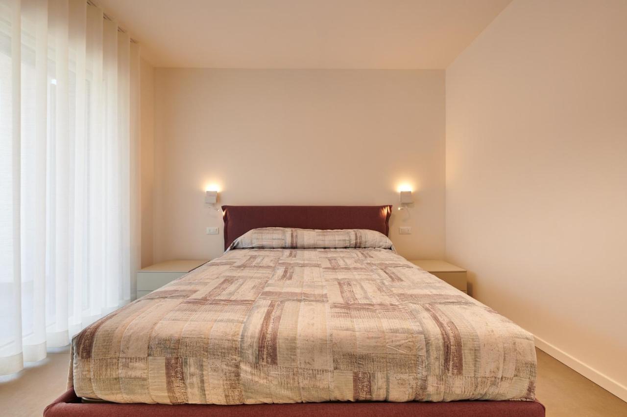 Apartmentsgarda - Residenza Monte Baldo - Garda Eksteriør billede