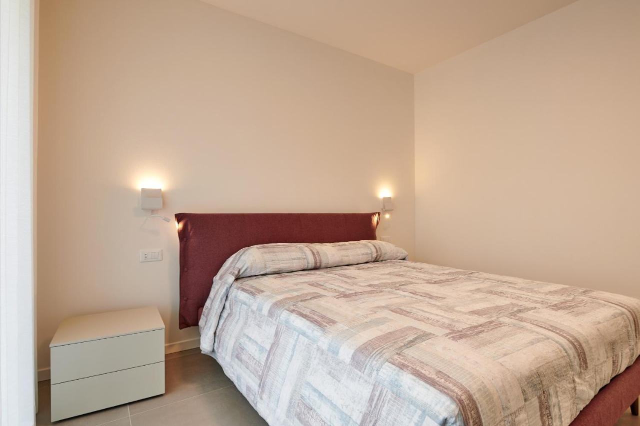 Apartmentsgarda - Residenza Monte Baldo - Garda Eksteriør billede