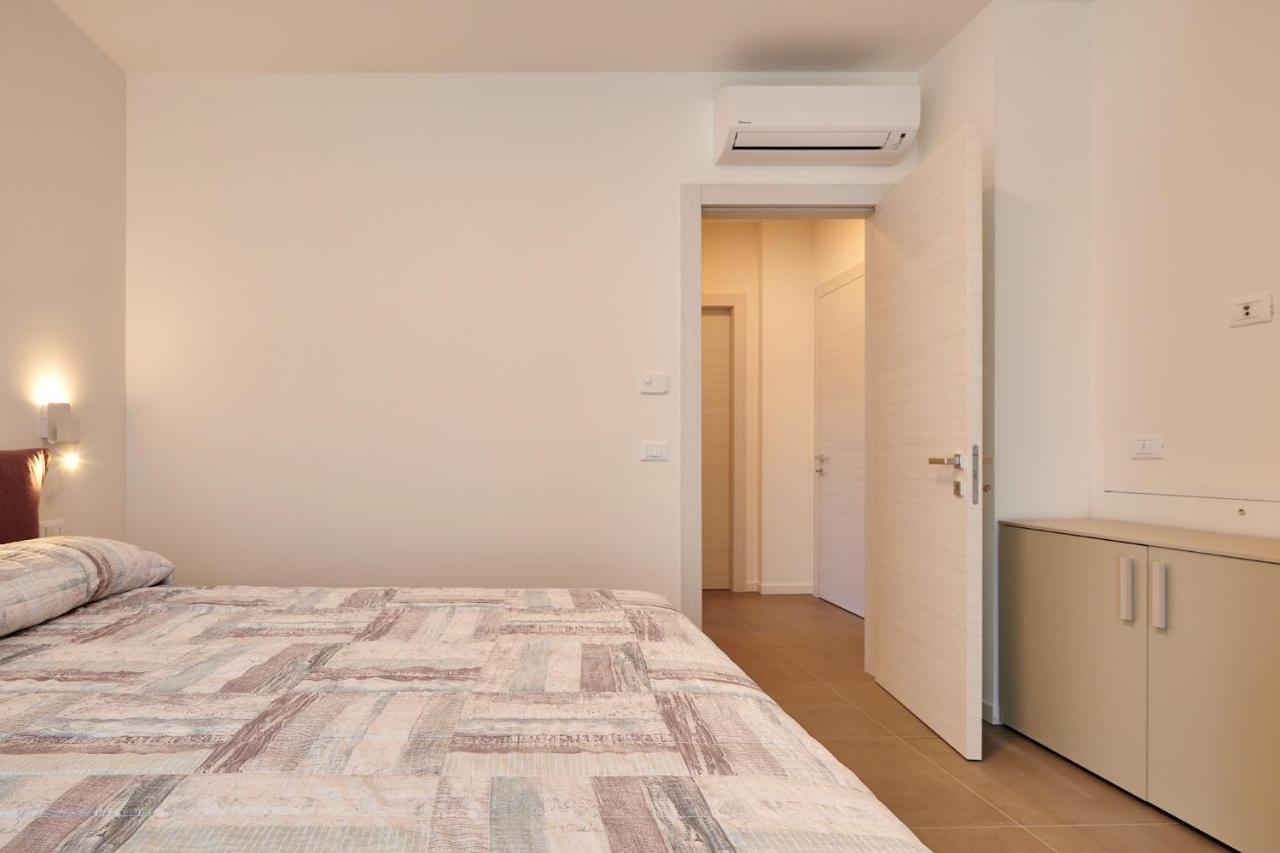 Apartmentsgarda - Residenza Monte Baldo - Garda Eksteriør billede