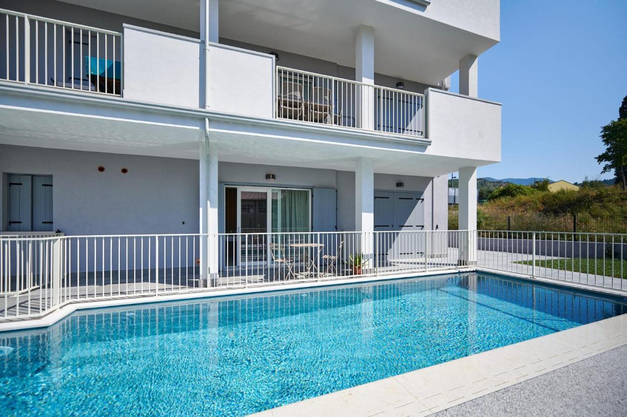 Apartmentsgarda - Residenza Monte Baldo - Garda Eksteriør billede